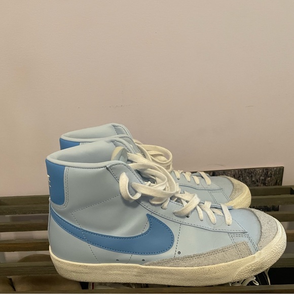 Blue Nike Blazers - Picture 4 of 4